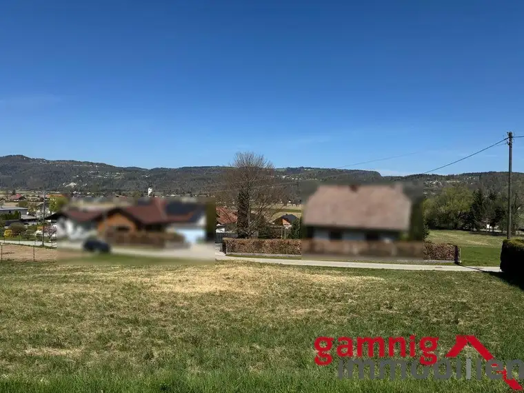 Aufgeschlossenes Grundstück im Ortsteil Dornach im schönen Rosental mit wunderbarer Aussicht