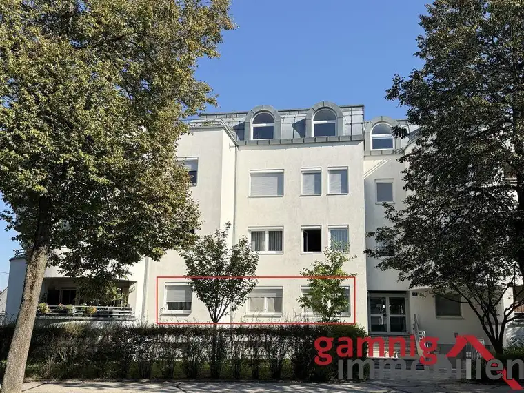 Gut geschnittene 2-Zimmer-Wohnung mit Tiefgaragenplatz in Welzenegg
