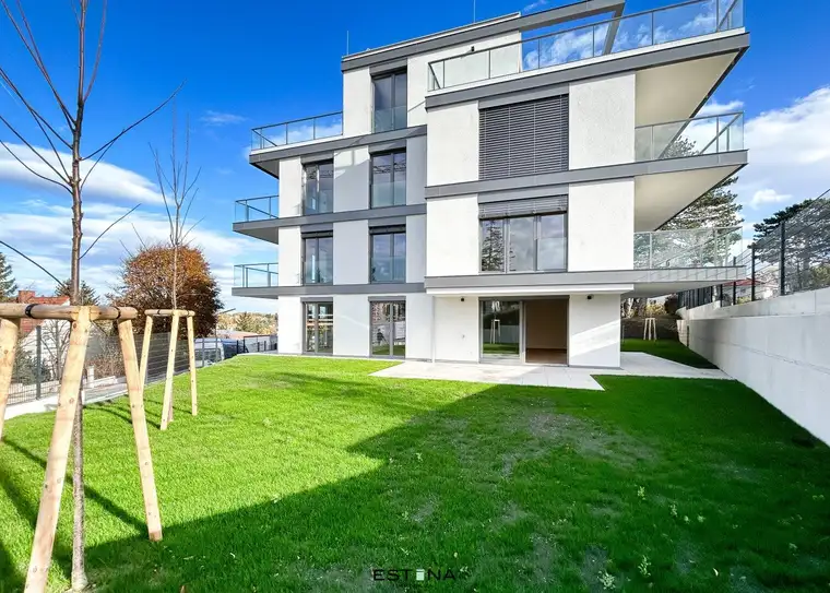 Grandiose Familienwohnung mit Traumgarten
