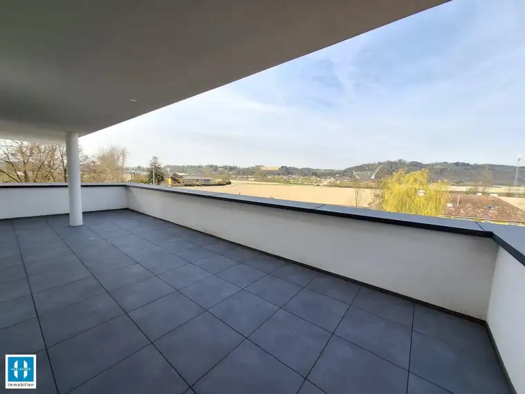 Weitblick inklusive – moderne 132,23m² Dachgeschosswohnung mit Flair - Top C18