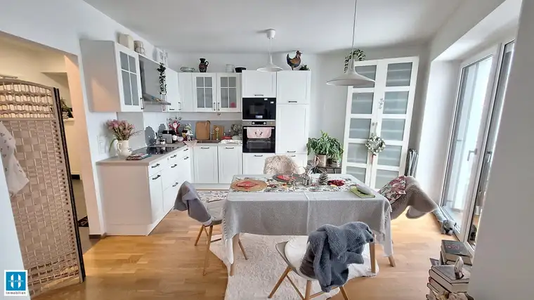 Neuwertige 2-Zimmer-Wohnung mit großem Balkon &amp; Weitblick – Pupping