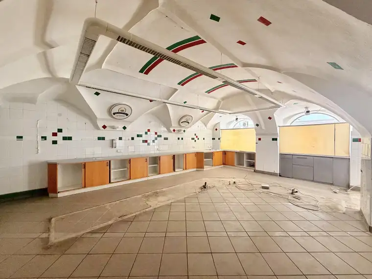 Geschäftslokal mit Potenzial in bester Innenstadtlage von Steyr I Enge Gasse