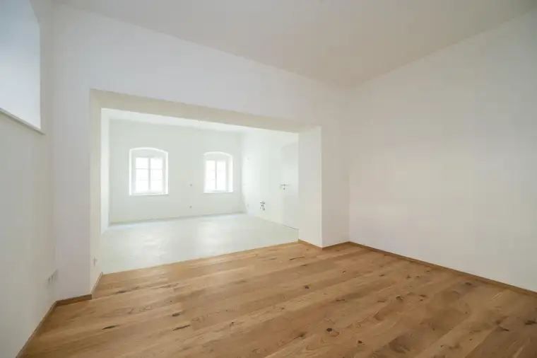 Stilvoller Erstbezug im Wehrgraben – Großzügige 1-Zimmer-Wohnung mit 45 m²| Provisionsfrei