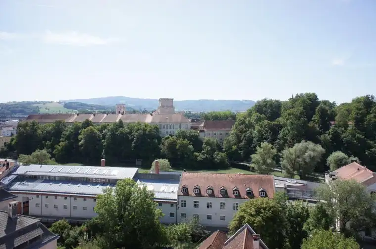 Panoramablick - Wohnen auf 2 Ebenen für Pärchen oder Singles im Steyrdorf!