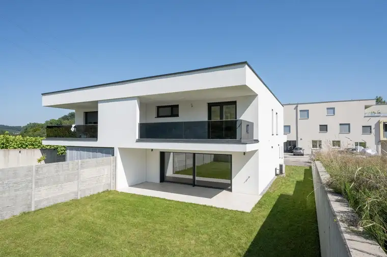 Zuhause mit Zukunft – exklusive Doppelhaushälfte mit Stil &amp; Komfort in Haidershofen