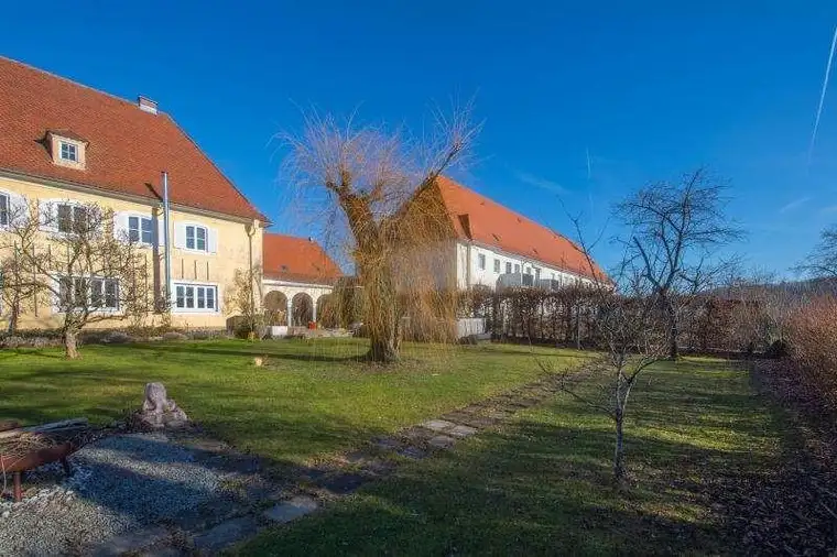 Ehemalige Direktionsvilla mit unverbaubarem Ausblick über Steyr