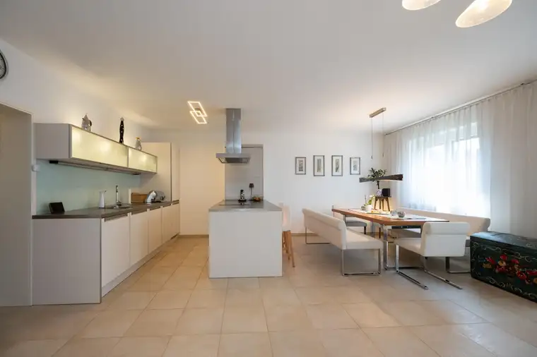 3-Raum-Maisonette in St. Ulrich bei Steyr – gepflegt, hell &amp; top gelegen + Garage