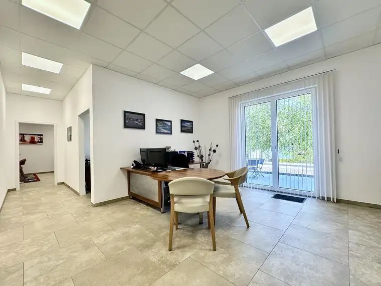 Vermietetes Büro in Bestlage Steyr – Attraktives Anlageobjekt mit Terrasse &amp; Tiefgarage
