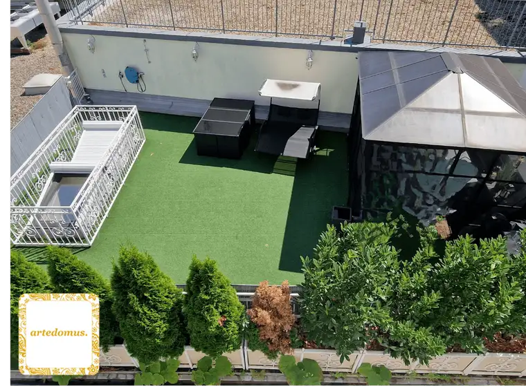TRAUMHAFTE 3-Zimmer-Wohnung - 60 m² DACHTERRASSE - RUHELAGE - TOPZUSTAND!