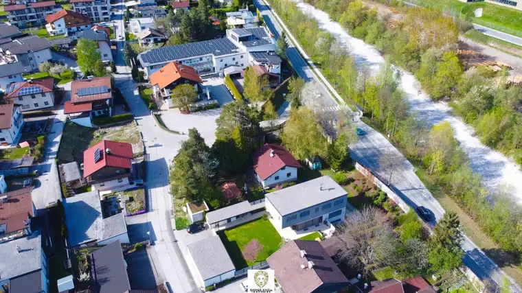 Traumhaftes Baugrundstück mit Altbestand in Tirol: 1291m² in Vomperbach