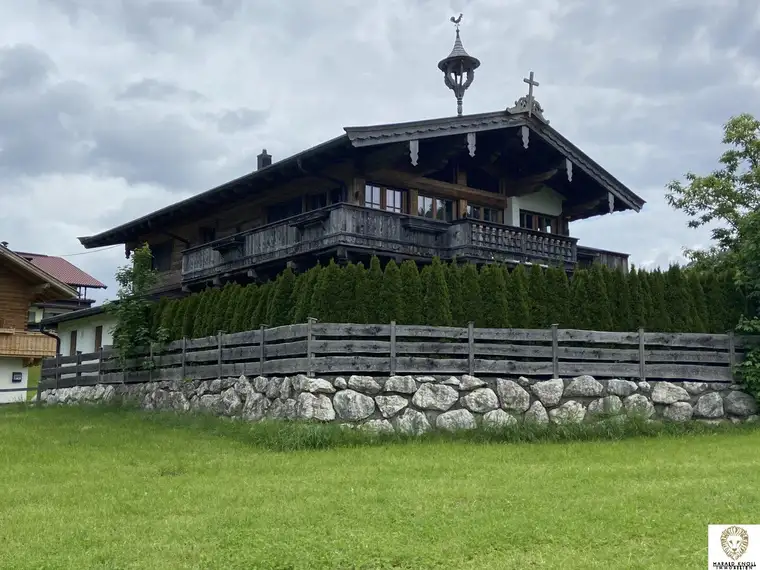 Luxuriöses Domizil mit traumhaftem Ausblick
