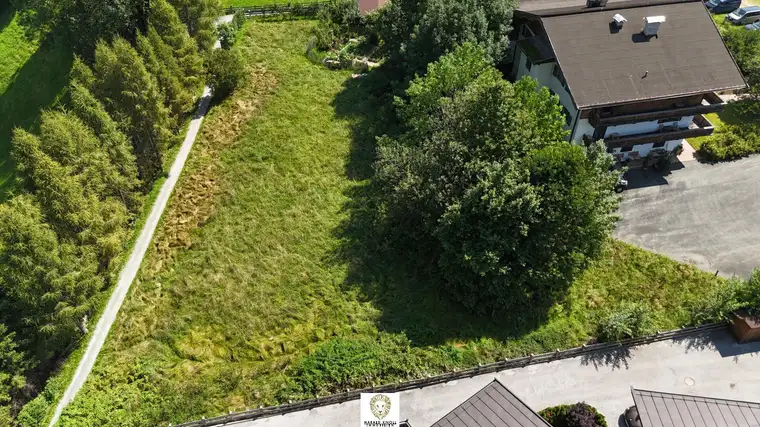 Traumhaftes Baugrundstück mit unverbaubarem Ausblick