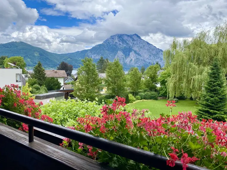 Altmünster: 3-Zimmer-Wohnung mit Balkon inkl. See- und Traunsteinblick