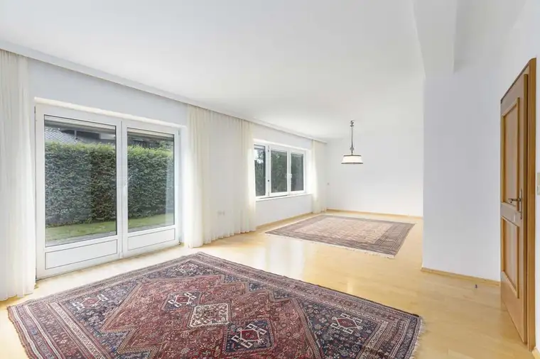 Großzügige Gartenwohnung in Igls!