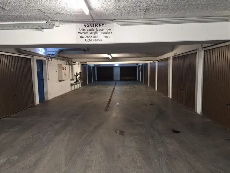 Garagenboxen in der Höttinger Au!