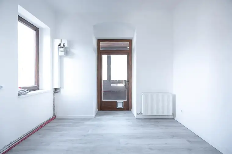 Kernsanierte Altbauwohnung!
