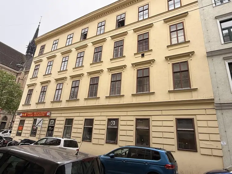 Gepflegtes Zinshaus nahe Radetzkyplatz
