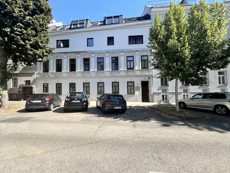 Großzügige 3-Zimmer-Terrassenwohnung in Wien 12 - Hetzendorf inkl. Gartenterrasse - barrierefrei(!)