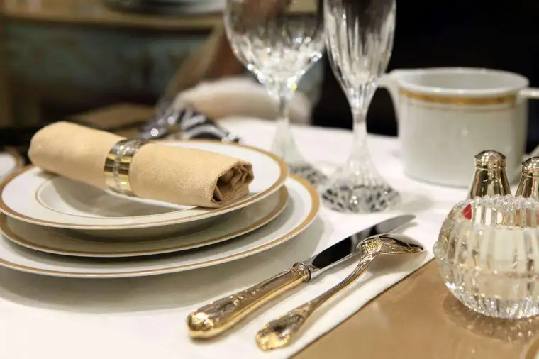 Österreichische Traditionsgastronmie mit nationalem und internationalem Bekanntheitsgrad - Wien (1-9)