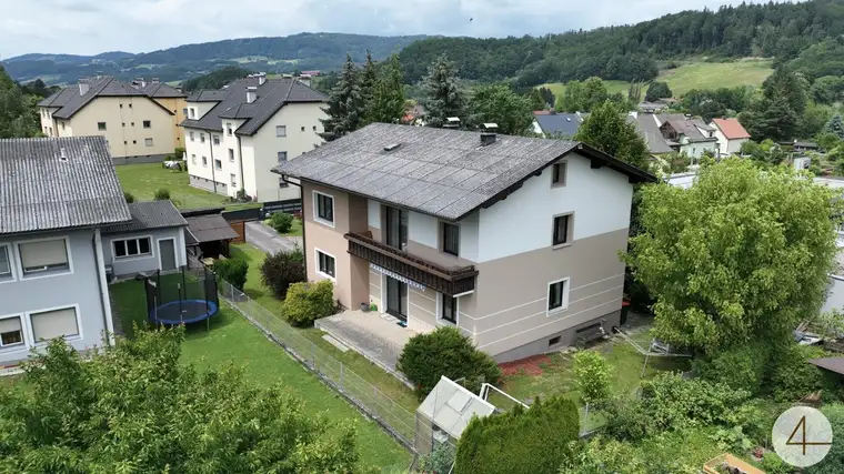 Bieterverfahren!! TOP Haus mit POOL