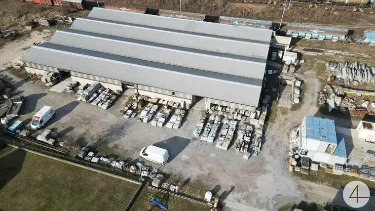 2 Gewerbehallen zur Vermietung ! 100m2 und 150m2 Lagerhallen Verfügbar