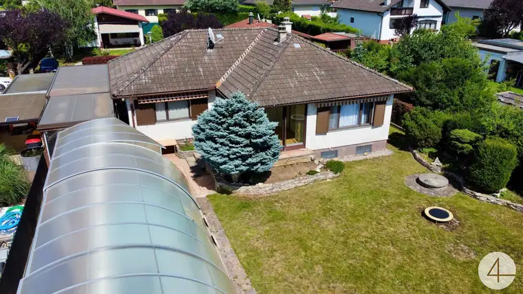 Traumhaftes Einfamilienhaus mit großem Garten und Garage in Gänserndorf !