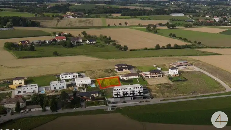 Aufgeschlossenes Baugrundstück in Pollham