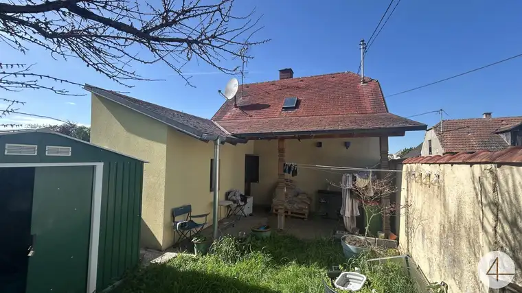 Gemütliches Häuschen im schönen Hohenau am Schloßberg !