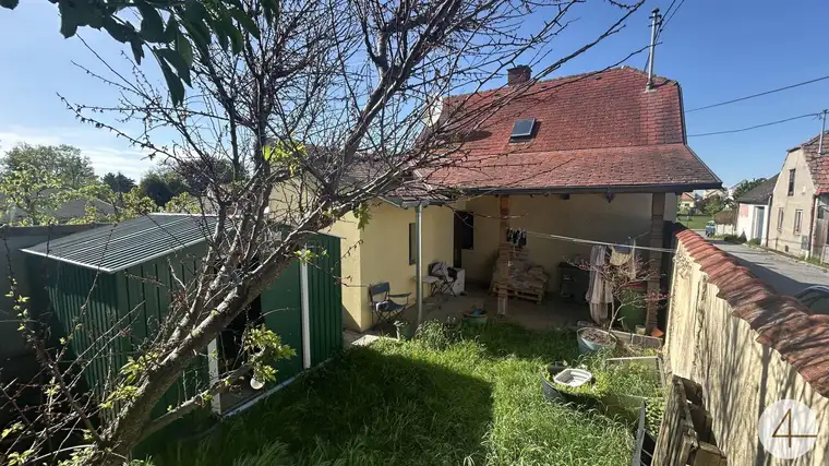 Gemütliches Häuschen im schönen Hohenau am Schloßberg !