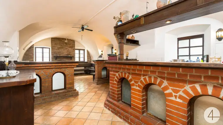Wohnen mit Geschichte - Klosteranlage mit Charme und Konzept
