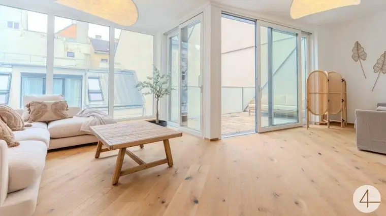 Eleganz trifft Ruhe: Exklusive DG-Wohnung mit Terrasse in Wien-Neubau