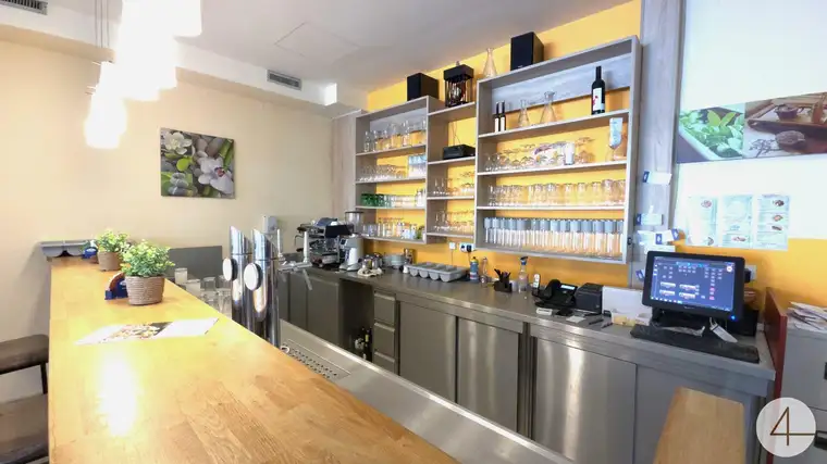 Ofen heiß, Lage top – Einzige Pizzeria im Ort zu übernehmen!