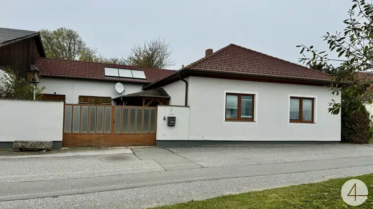 bezugsfertiges Haus in ruhiger Ortsrandlage