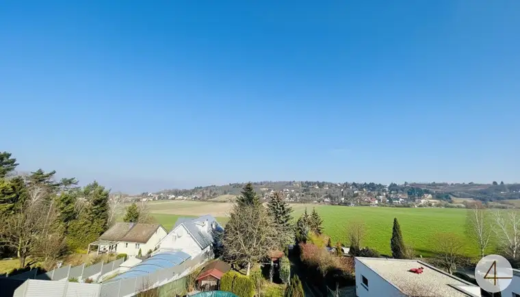 1953m² Grundstücksfläche - Stadtvilla mit parkartigen Garten - direkt am Bisamberg - privat Zugang zum Wald - Grünblick - Ruhelage