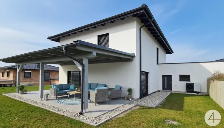 Romantische Abende bei Kerzenschein, Lagerfeuer im Garten, 156 m2 Nutzfläche + Garage 40 m2