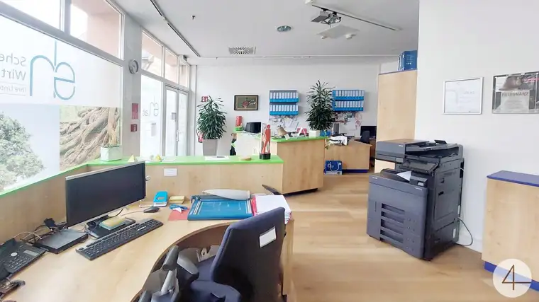 Geschäftslokal/Bürofläche in Top Lage