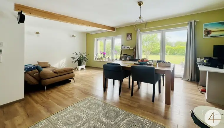 Zweifamilienhaus im Wienerwald - getrennte Wohneinheiten - Terrasse &amp; Garten - Niedrigenergiehaus mit Fußbodenheizung