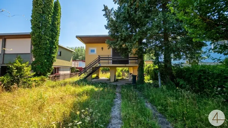 Direkt am Donaustrom: Charmantes Ferienhaus mit Terrasse – ganzjährig bewohnbar