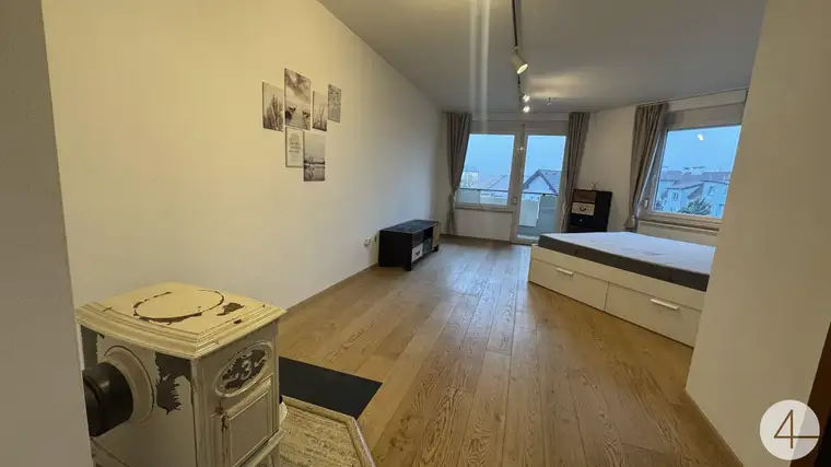 Möblierte Wohnung mit Garagenplatz