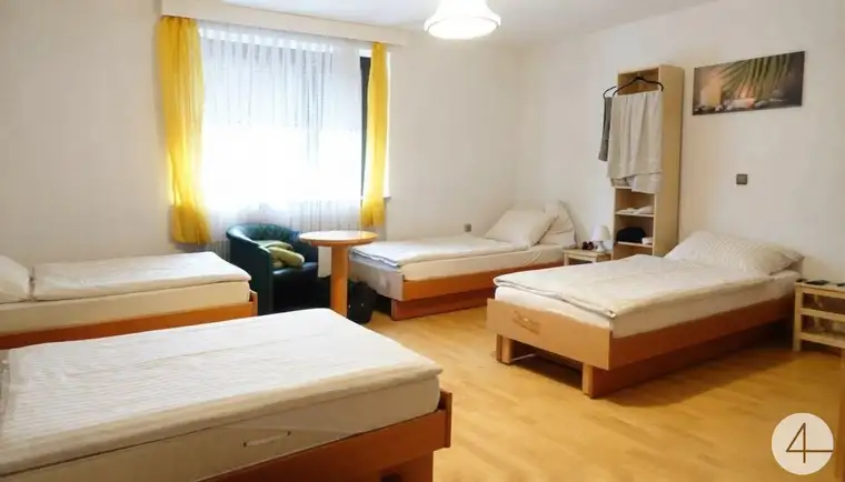 Verkaufe Wohnhaus 350 m2 mit Geschäftsräume