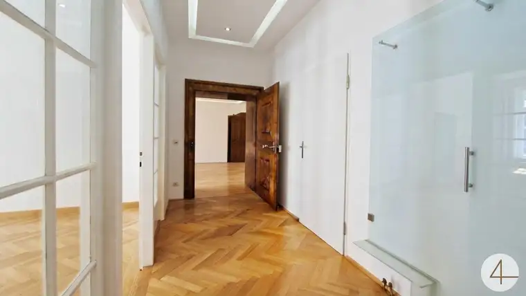 Helle Büro/Kanzleifläche mit flexibler Nutzungsmöglichkeit