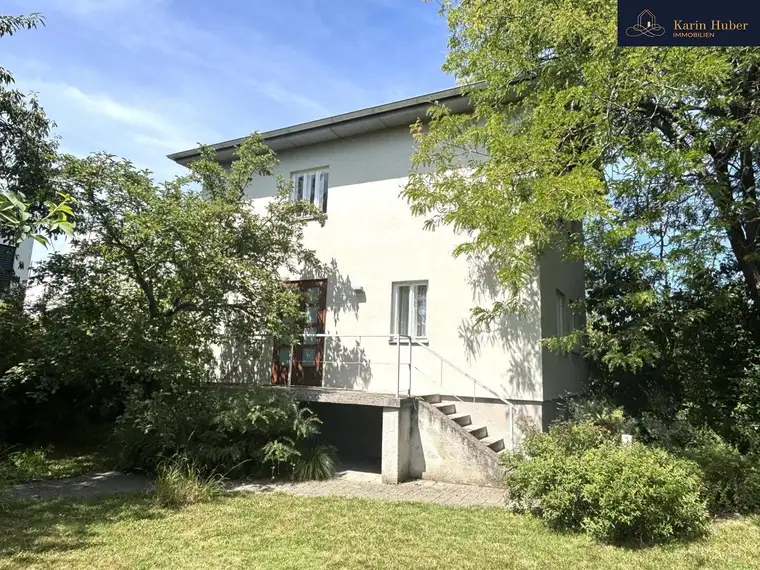 Stilvolle Villa mit historischem Charme und Gartenparadies nahe dem Mühlwasser
