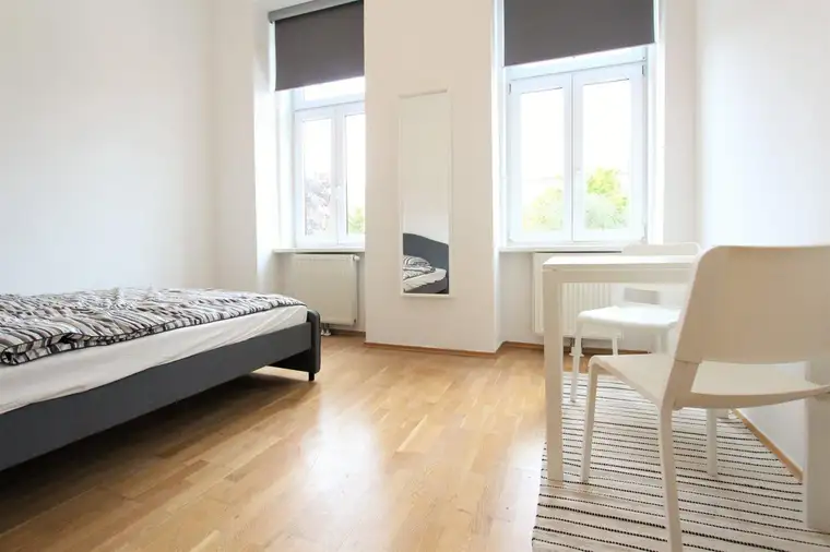 Kurzzeitvermietung! Helle, möblierte 1-Zimmer-Wohnung in zentraler Lage!