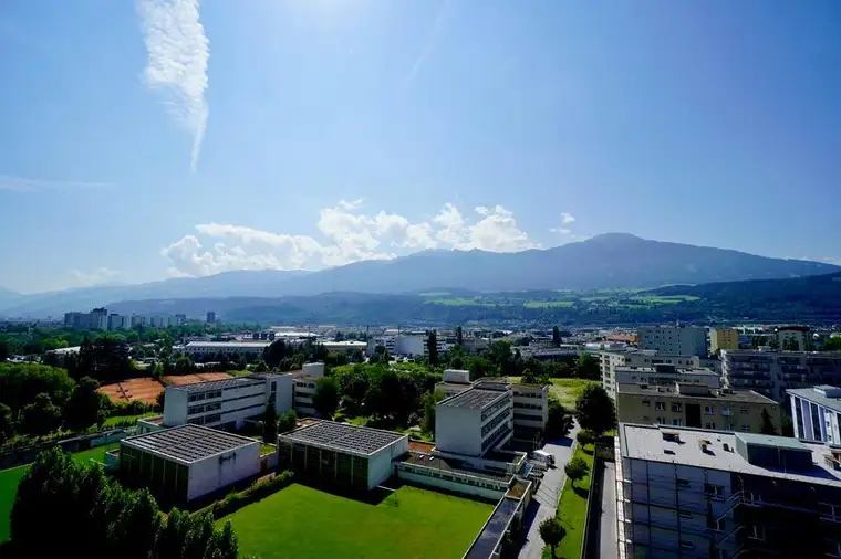 ATTRAKTIVE 2 ZIMMERWOHNUNG IN INNSBRUCK