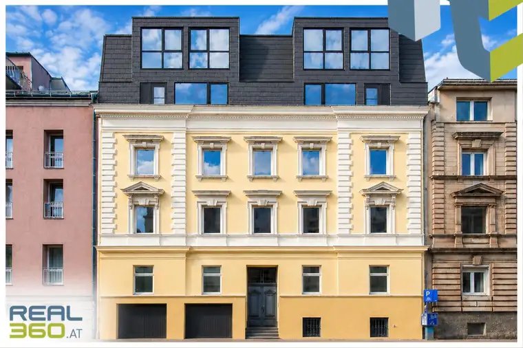 Top 4 - Ruhig gelegene Innenstadtwohnung mit Balkon im revitalisierten Altbau! - ERSTBEZUG