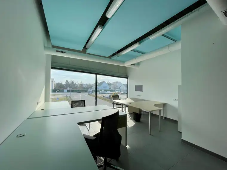 Top-moderne Büroflächen in Zwölfaxing – Ihr neuer Standort mit bester Anbindung