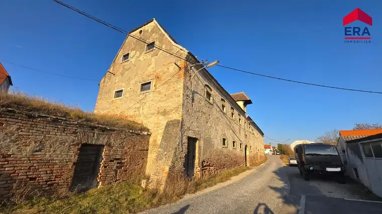 Historischer Schüttkasten in Poysdorf zu verkaufen
