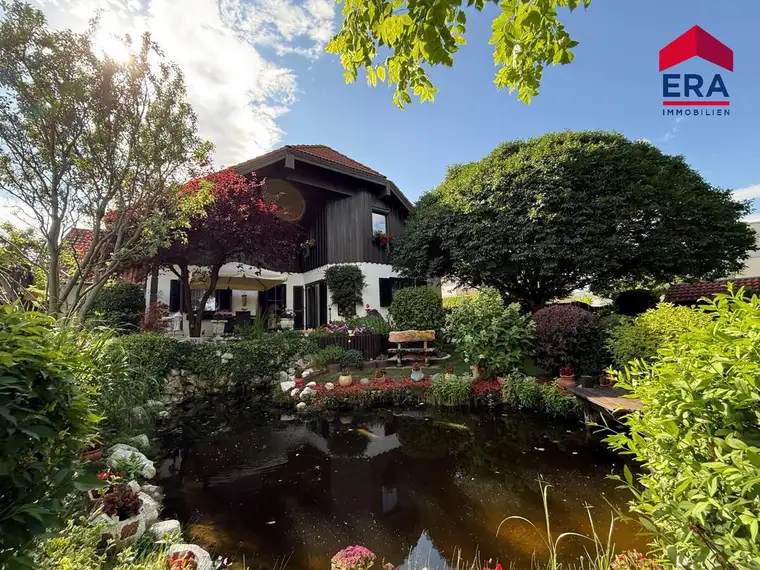 Exklusive Villa mit traumhaftem Garten – Wohnen auf höchstem Niveau in zeitloser Qualität