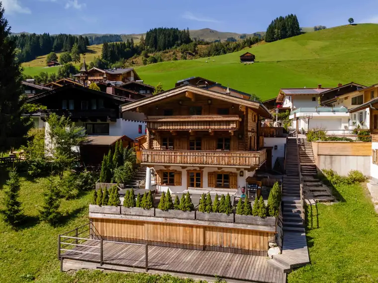 Pisten-Privileg im Home of Lässig – Ihr Zweitwohnsitz-Chalet