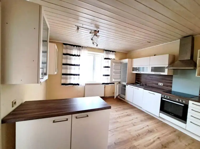 Ihr neues Zuhause wartet auf Sie! Zentral gelegene 2 Zimmerwohnung ideal für Anleger oder Jungfamilien!